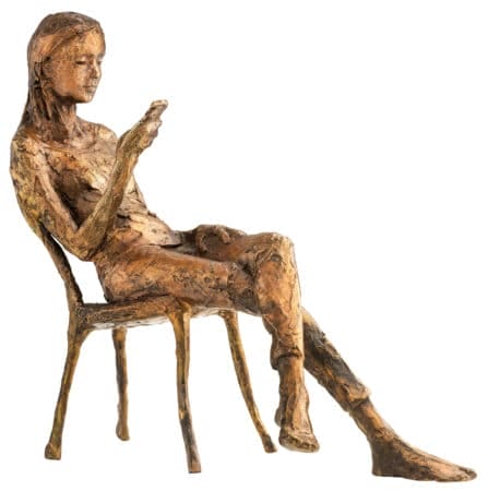 Goldfarbene Bronzeskulptur "In Gedanken an Dich" von Valerie Otte