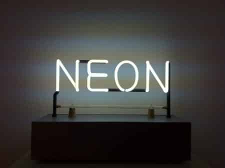 Neon Art - Evolution Der Neonkunst Und Lichtmalerei