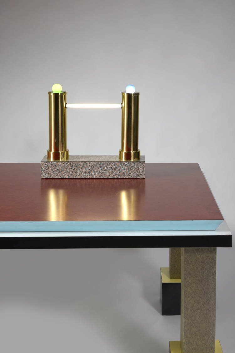 Ettore Sottsass - Lampe Capodanno & Table Palm Spring - ©ARTCURIAL