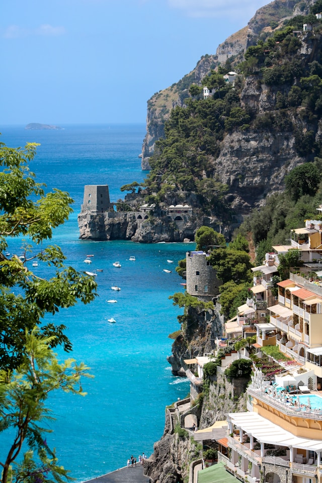 Die Amalfiküste in Italien liefert nicht nur schöne Bildmotive, sondern schickt unsere Fantasie auf Reisen