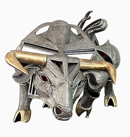 Metallskulptur "PANOLERO The Lamborghini Bull" von David Fabié